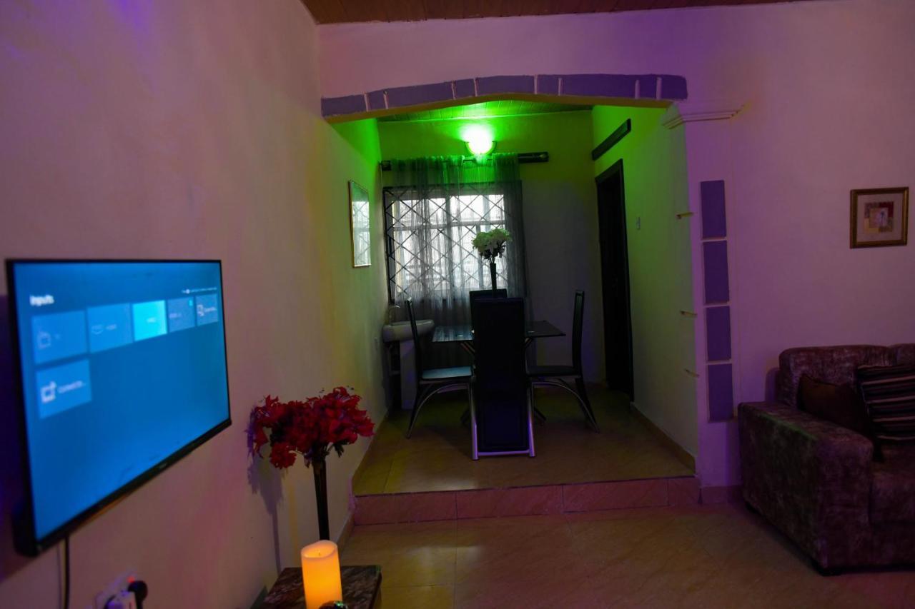 Living Green Apartments Airport Pick Up Benin City Exterior photo