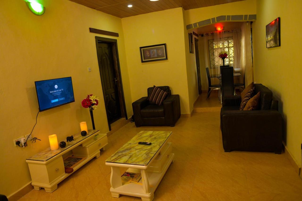 Living Green Apartments Airport Pick Up Benin City Exterior photo