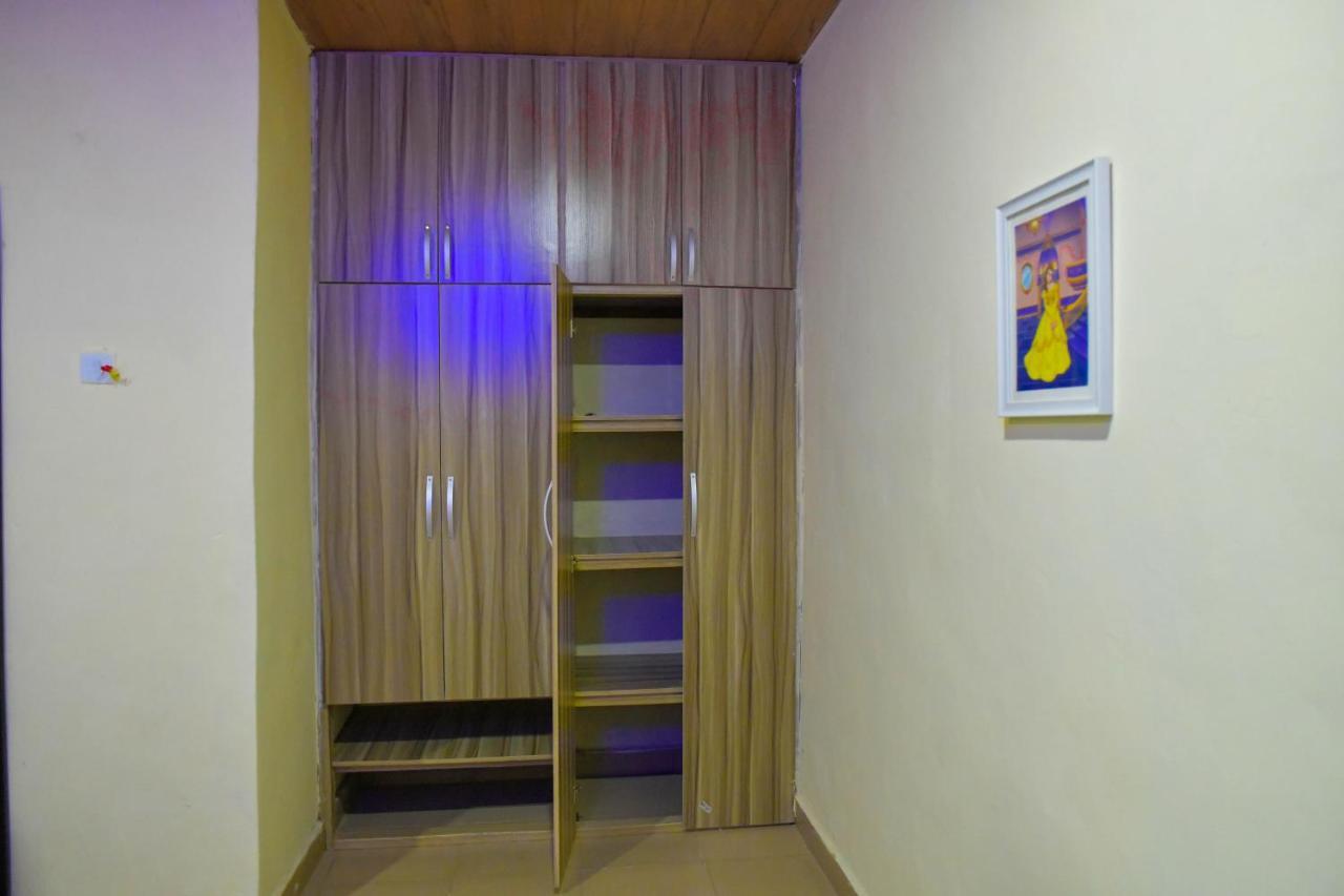 Living Green Apartments Airport Pick Up Benin City Exterior photo